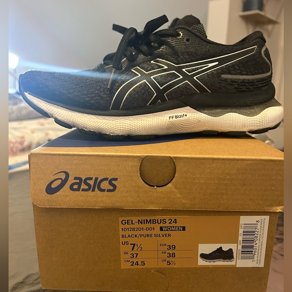 Women’s Asics Running Shoes